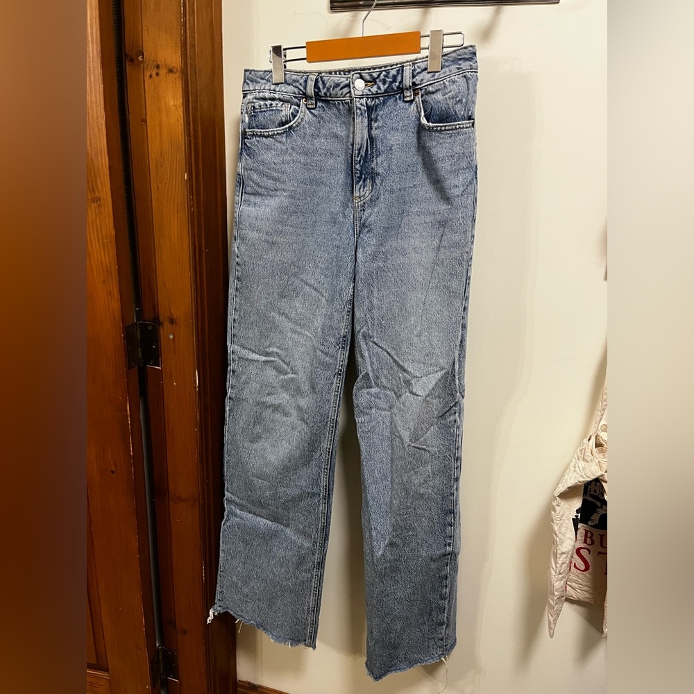 Dynamite High-Rise Straight Leg Light Wash Jeans